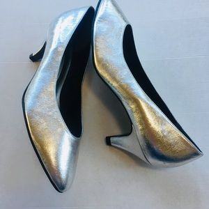 Vintage Silver Pumps Heels Shoes